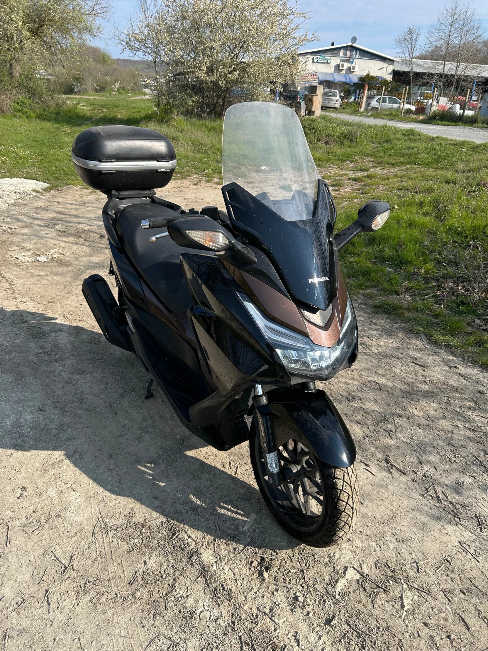 Honda Forza Skuter, снимка 3 - Мотоциклети и мототехника - 54245884