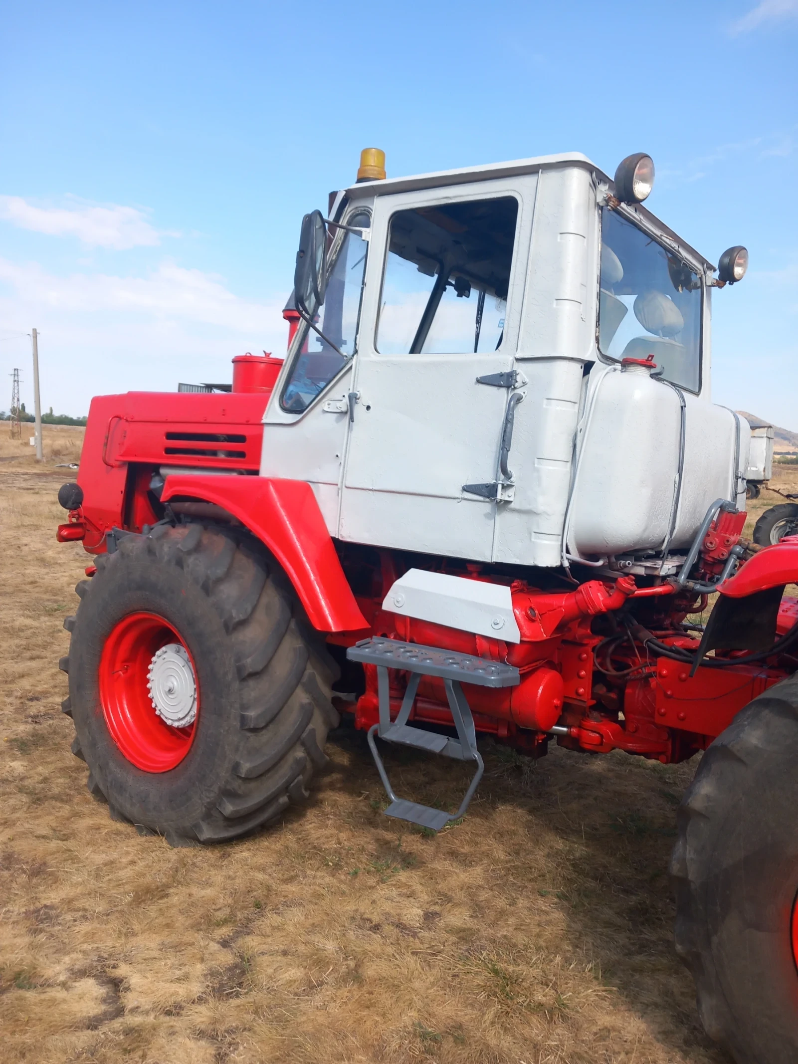 Трактор Т 150, снимка 3 - Селскостопанска техника - 56185966