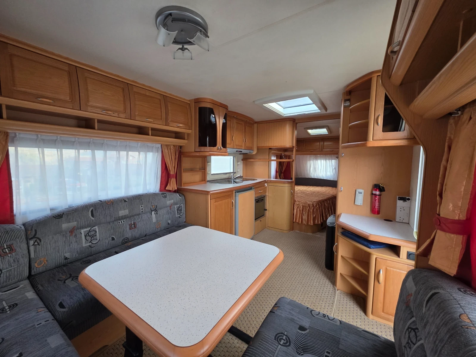 �������� Hobby Prestige | Mobile.bg � ����������� 4