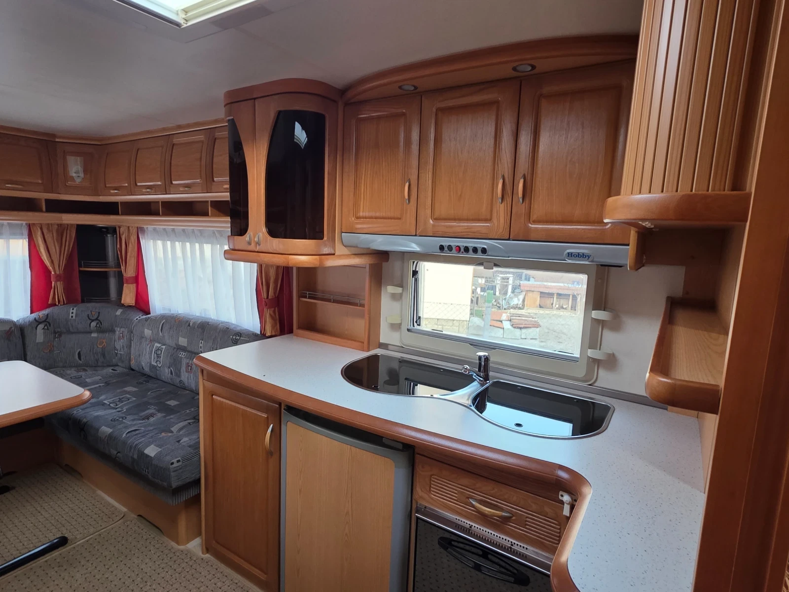 �������� Hobby Prestige | Mobile.bg � ����������� 12