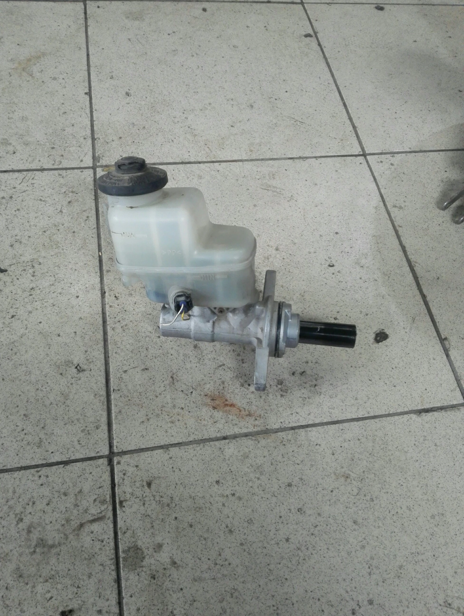    4 2.2 | Mobile.bg   1