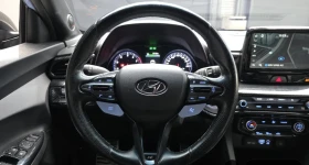Hyundai Veloster  2.0 N* КОЖА* ПОДГРЕВ* ОБДУХВ* НАВИ* КАМЕРА, снимка 10