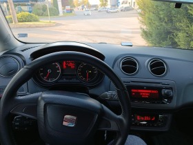 Seat Ibiza, снимка 4 - Автомобили и джипове - 45615005