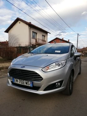     Ford Fiesta   8000  