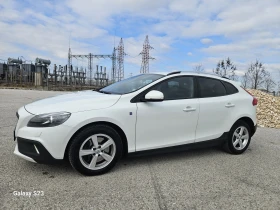 Volvo V40 Cross Country Ocean Race D3 АВТОМАТ КОЖА, снимка 3