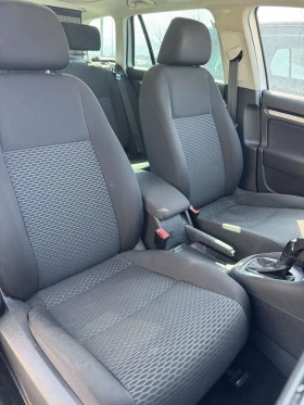 VW Golf 1.6/105кс Автоматик Панорама EVRO5 - 2700 € / 5280.74 лв. - 74941673 11