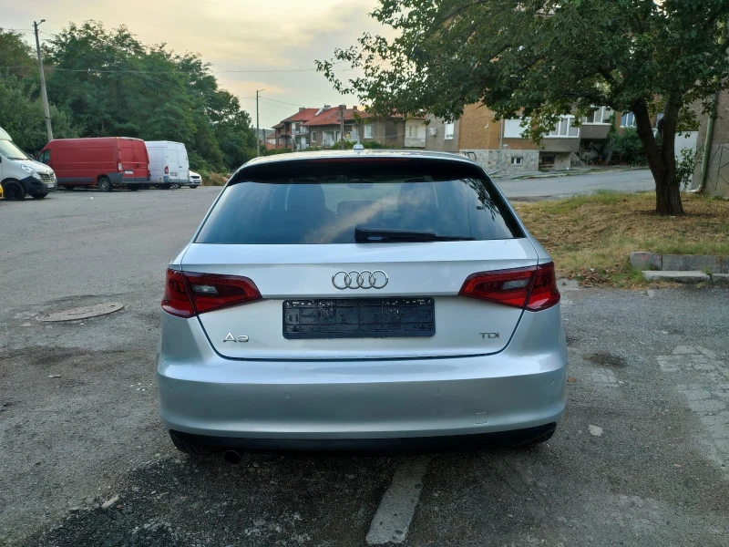 Audi A3 1.6d DSG, снимка 4 - Автомобили и джипове - 47382744