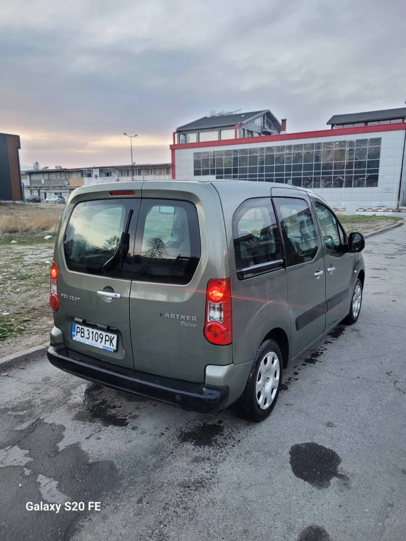 Peugeot Partner 1.6hdi, снимка 4 - Автомобили и джипове - 48479248