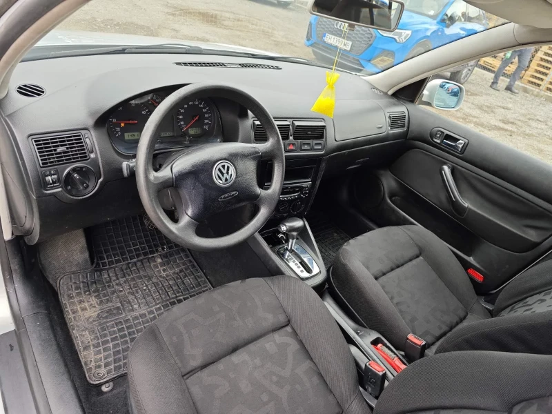 VW Golf Tdi, снимка 6 - Автомобили и джипове - 48558118