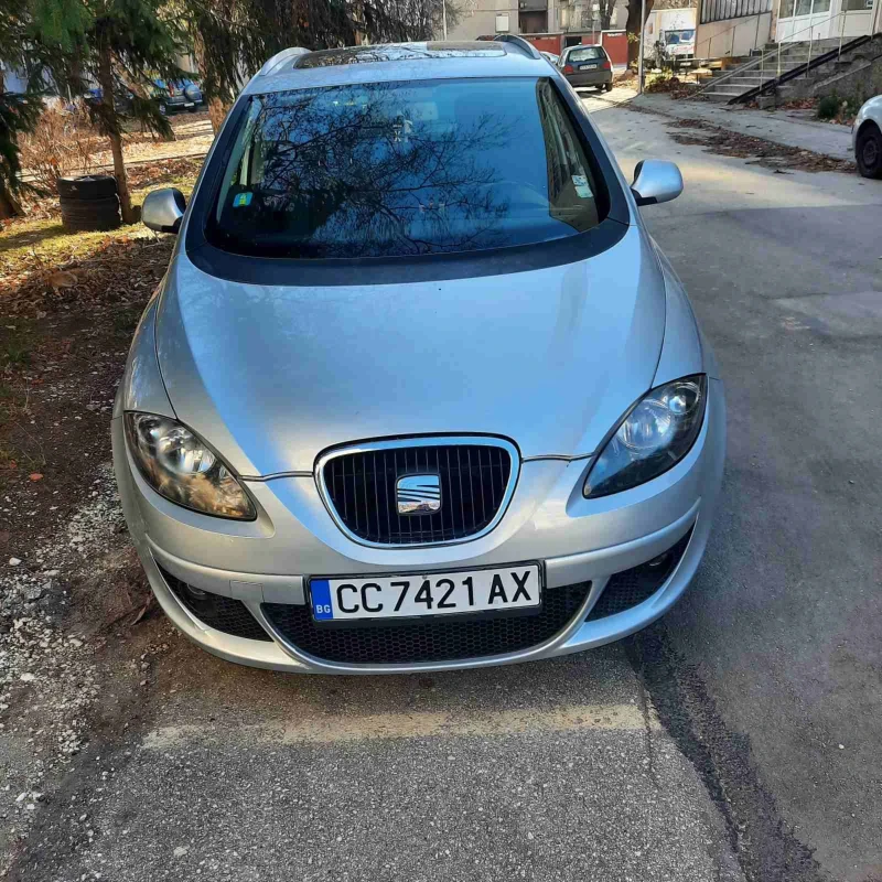 Seat Altea 1.6i XL, снимка 8 - Автомобили и джипове - 49295229