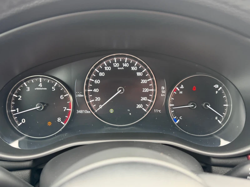 Mazda 3, снимка 10 - Автомобили и джипове - 53231701