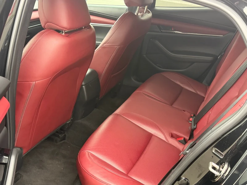 Mazda 3, снимка 6 - Автомобили и джипове - 53231701