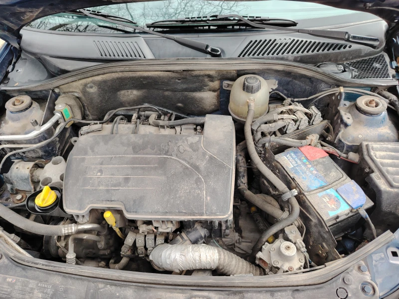 Renault Clio, снимка 7 - Автомобили и джипове - 53597644