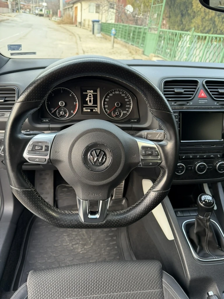 VW Scirocco, снимка 14 - Автомобили и джипове - 54727116