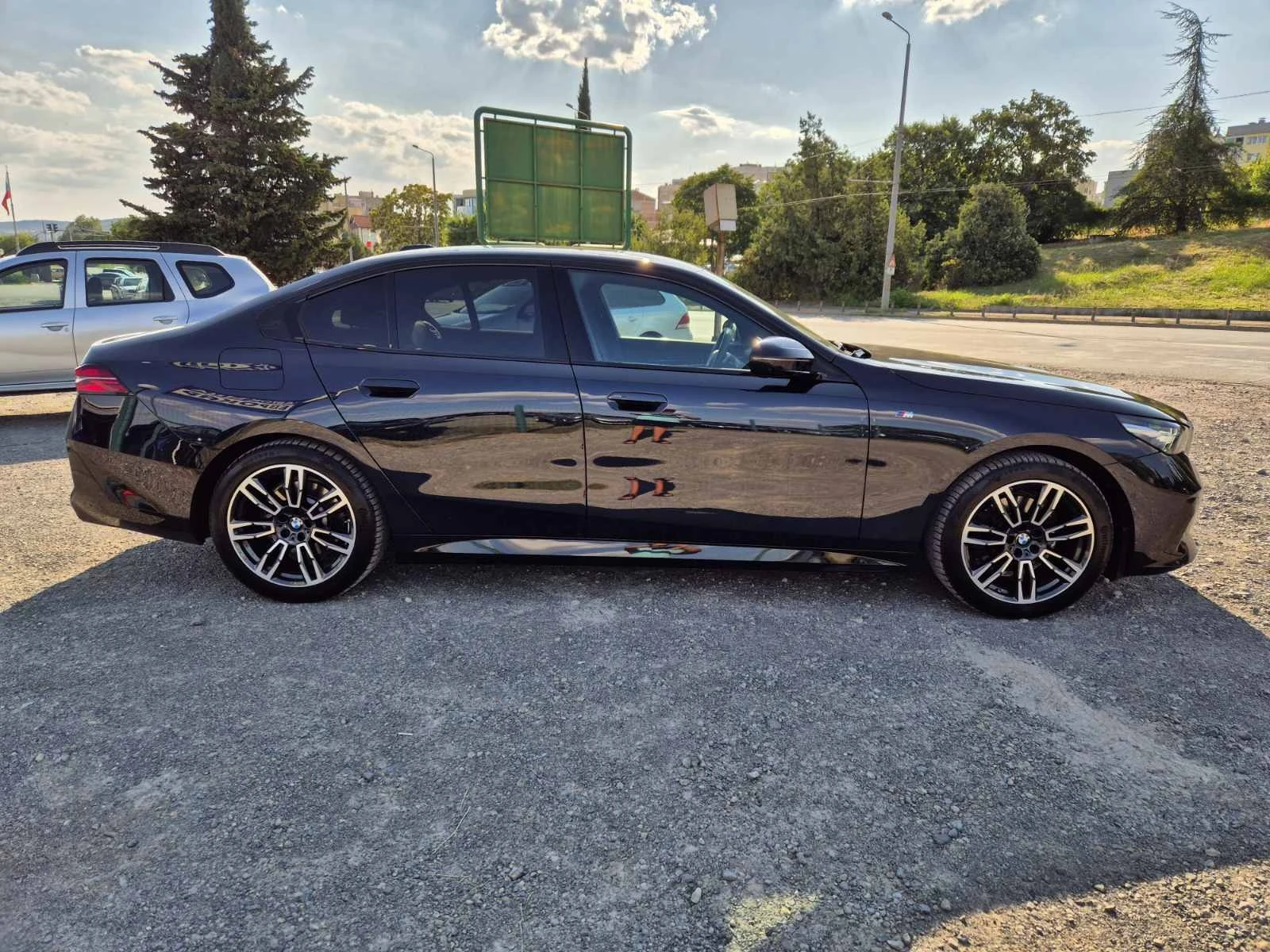 BMW 520 d XDrive M-Pack Hybrid ЛИЗИНГ - изображение 6