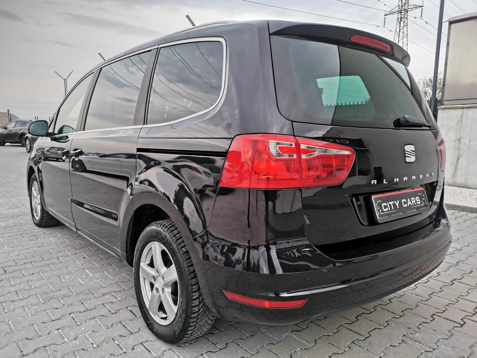 Seat Alhambra 2.0 TDI 4motion - изображение 7