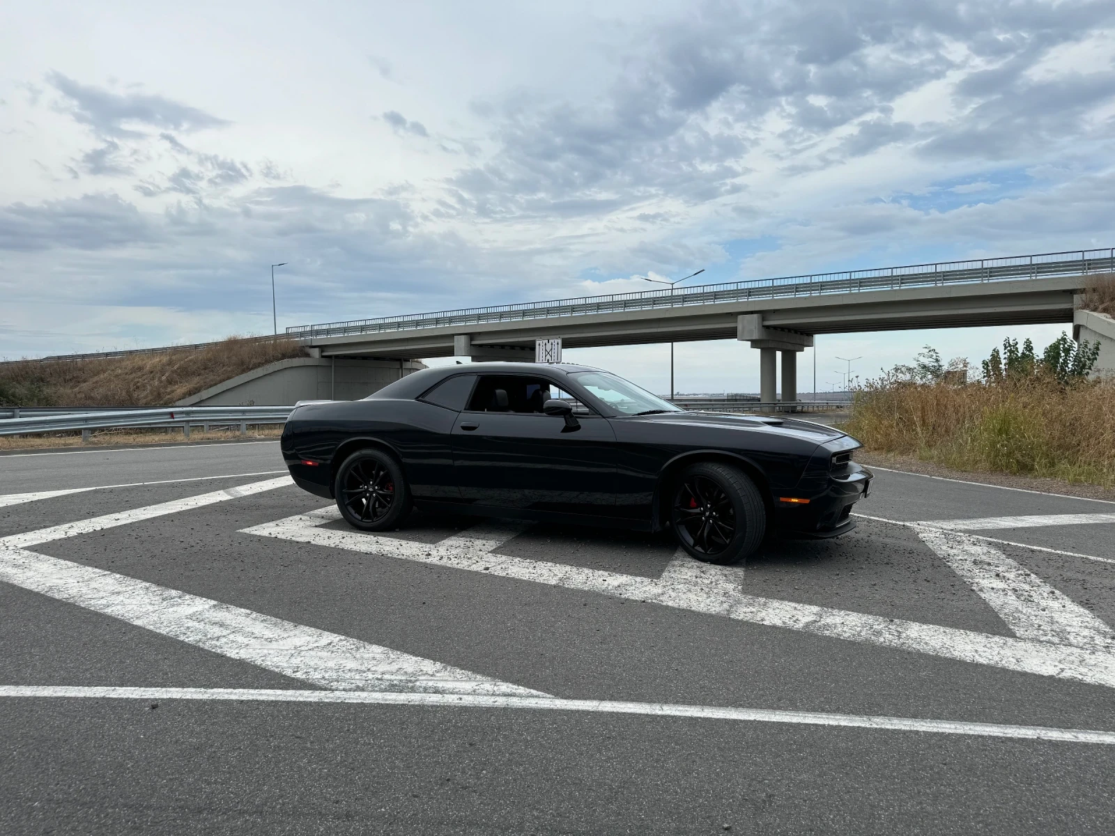 Dodge Challenger  - изображение 2
