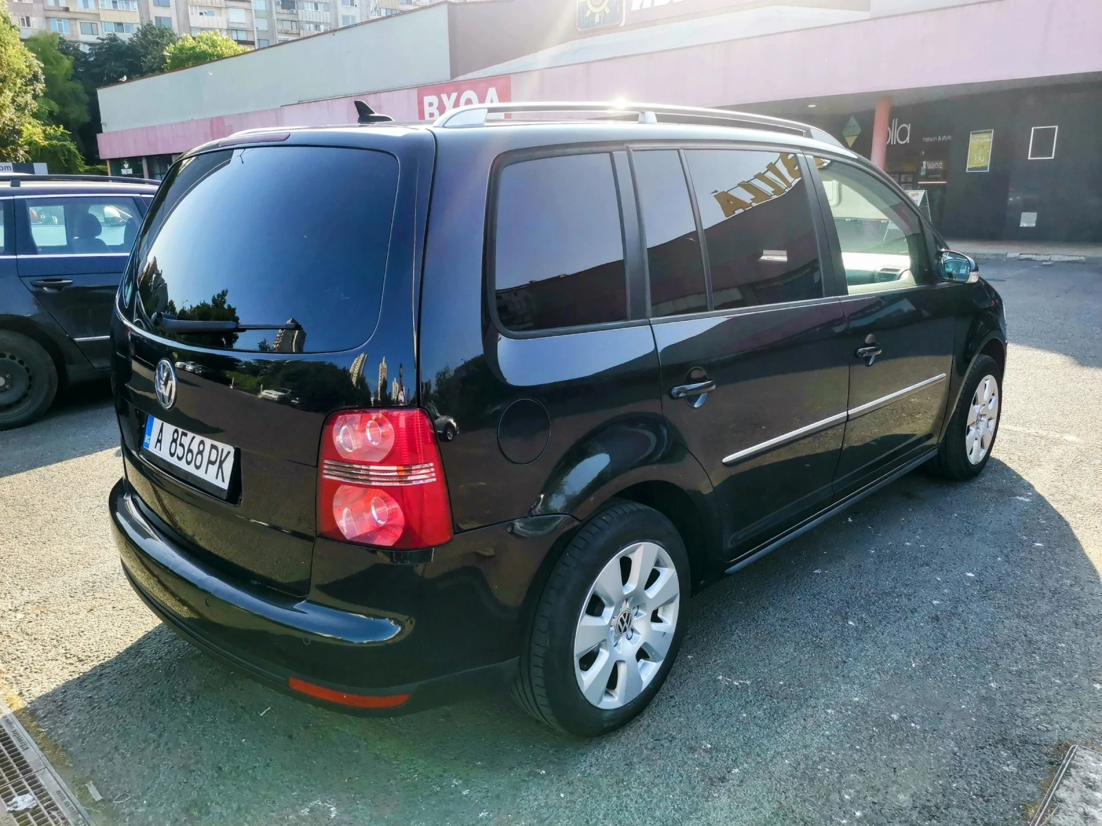 VW Touran 2.0 TDI BMM - изображение 5