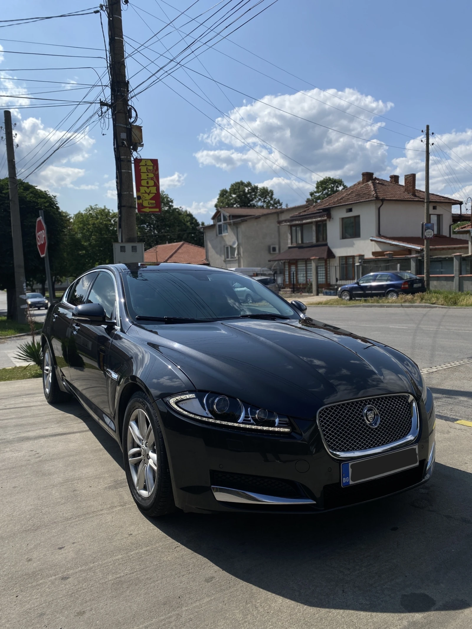 Jaguar Xf 2.2 LUXURY - изображение 10