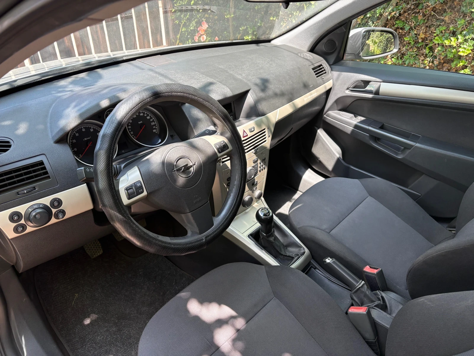 Opel Astra 1.6 бензин  - изображение 8
