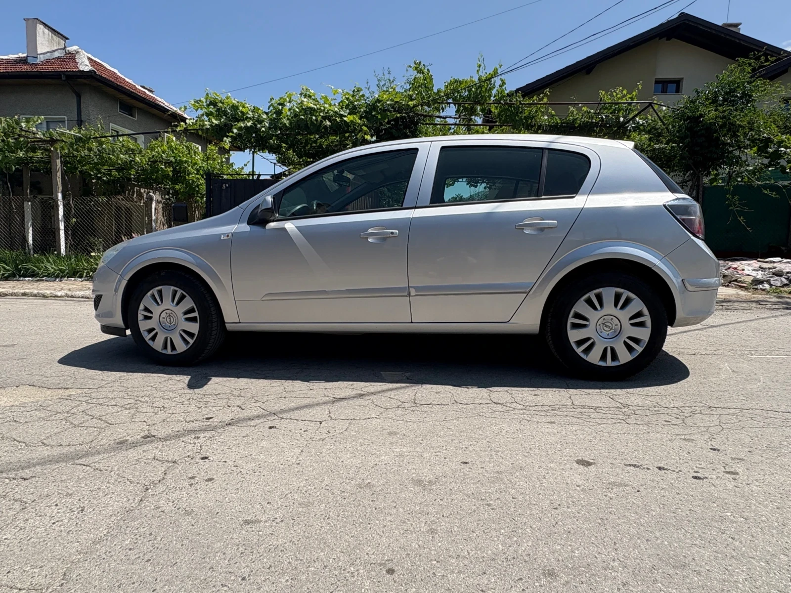 Opel Astra 1.6 бензин  - изображение 2