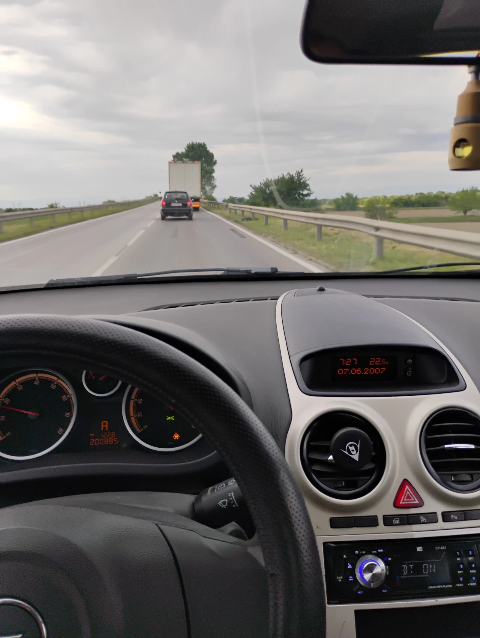 Opel Corsa 1.2 - изображение 3