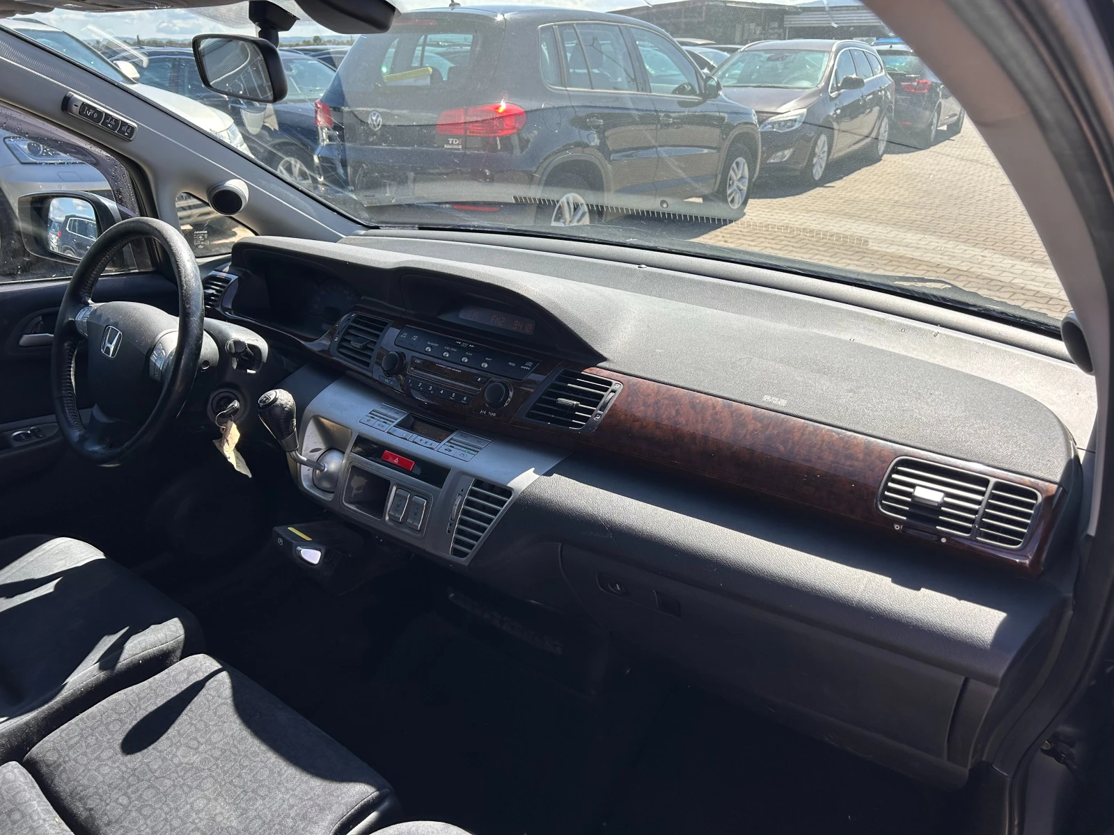 Honda Fr-v 2.0i EURO 4 - изображение 10