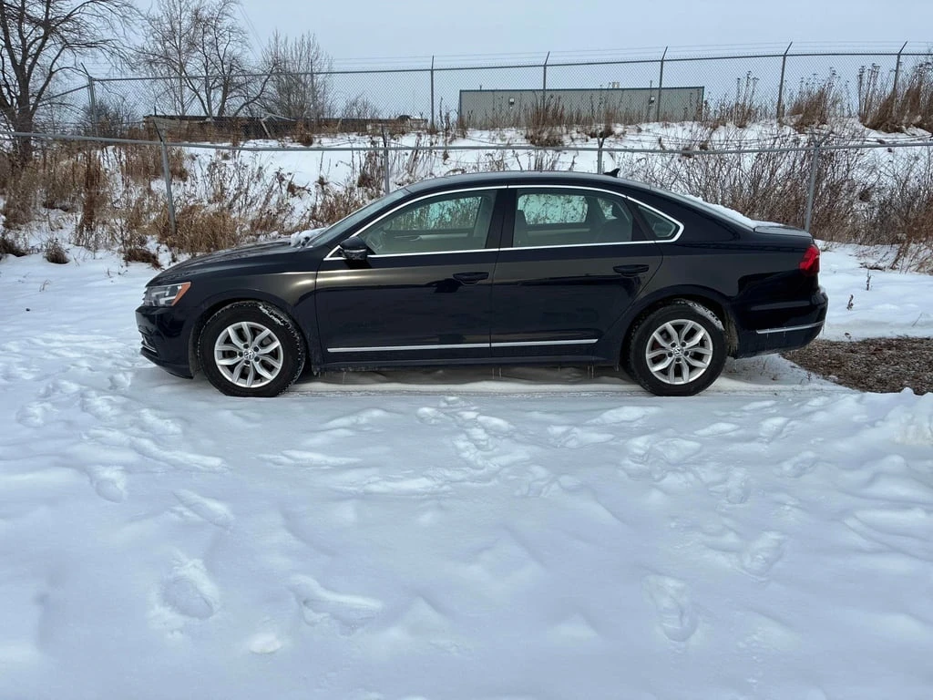 VW Passat * TRENDLINE+ * CARFAX * ЦЕНА ДО БГ - изображение 3