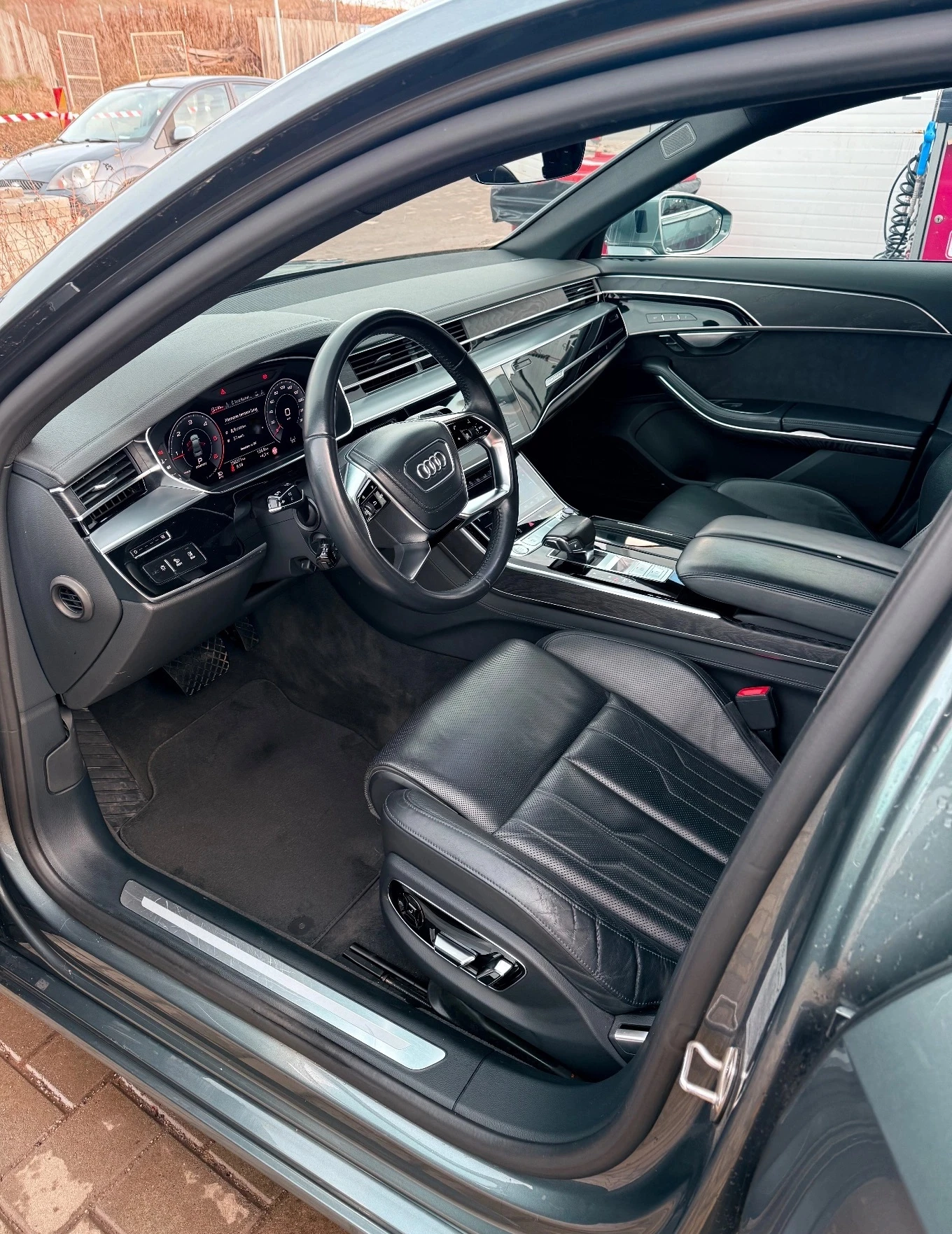 Audi A8 50 TDI Quattro - изображение 6