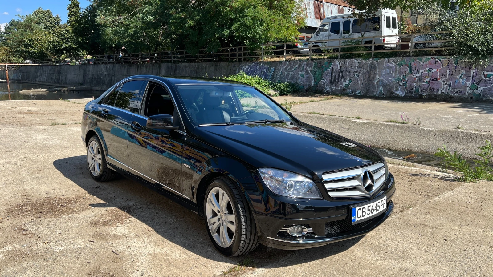 Mercedes-Benz C 280 V6 3.0 Avantgarde - изображение 2