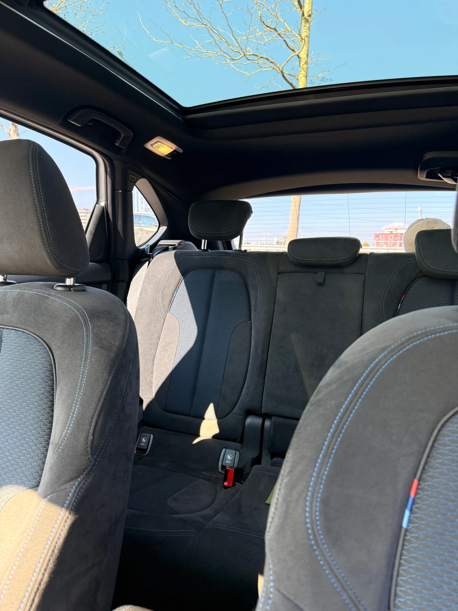 BMW 218 / d Active Tourer, снимка 8 - Автомобили и джипове - 53754028