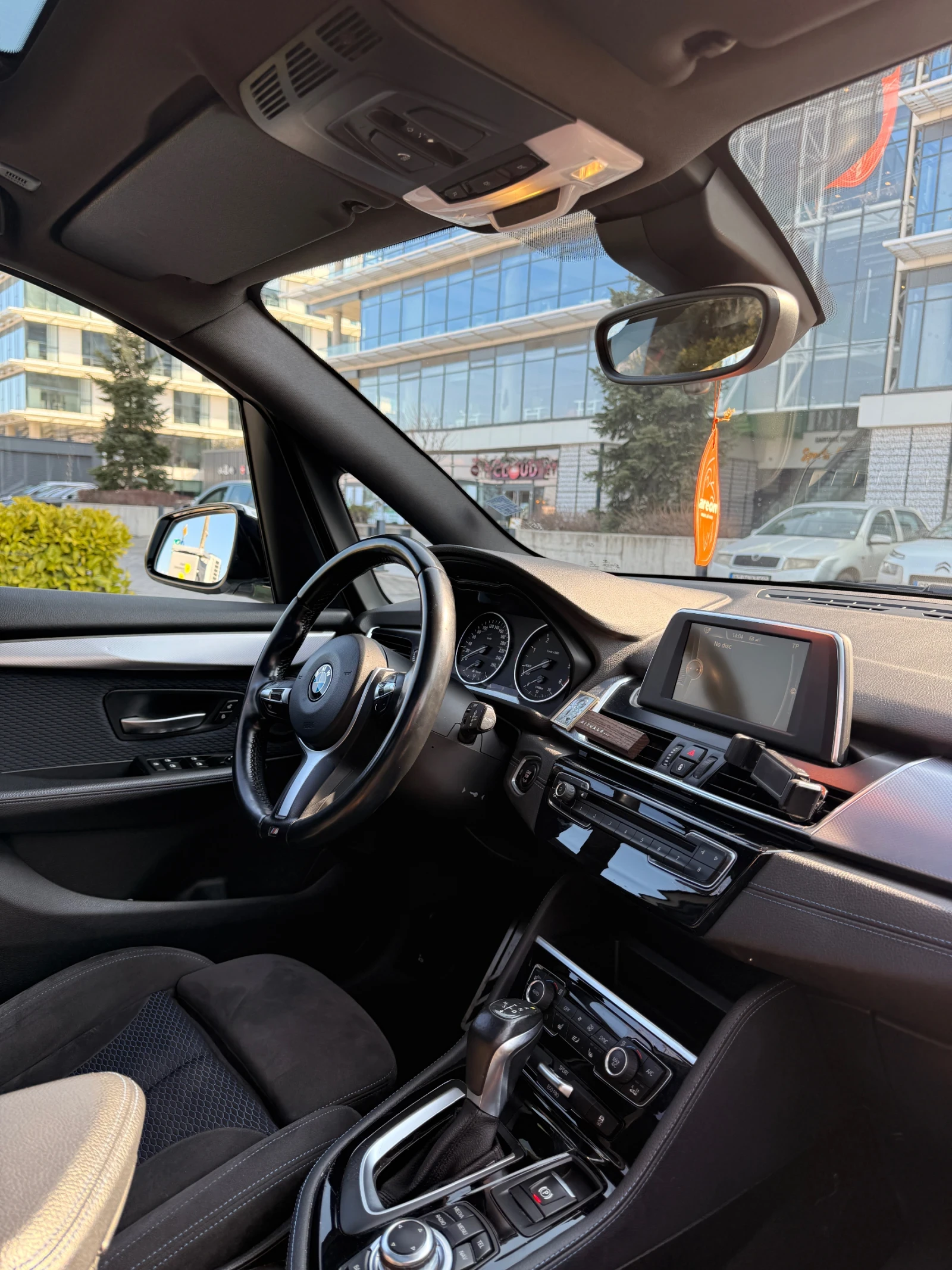 BMW 218 / d Active Tourer, снимка 7 - Автомобили и джипове - 53754028