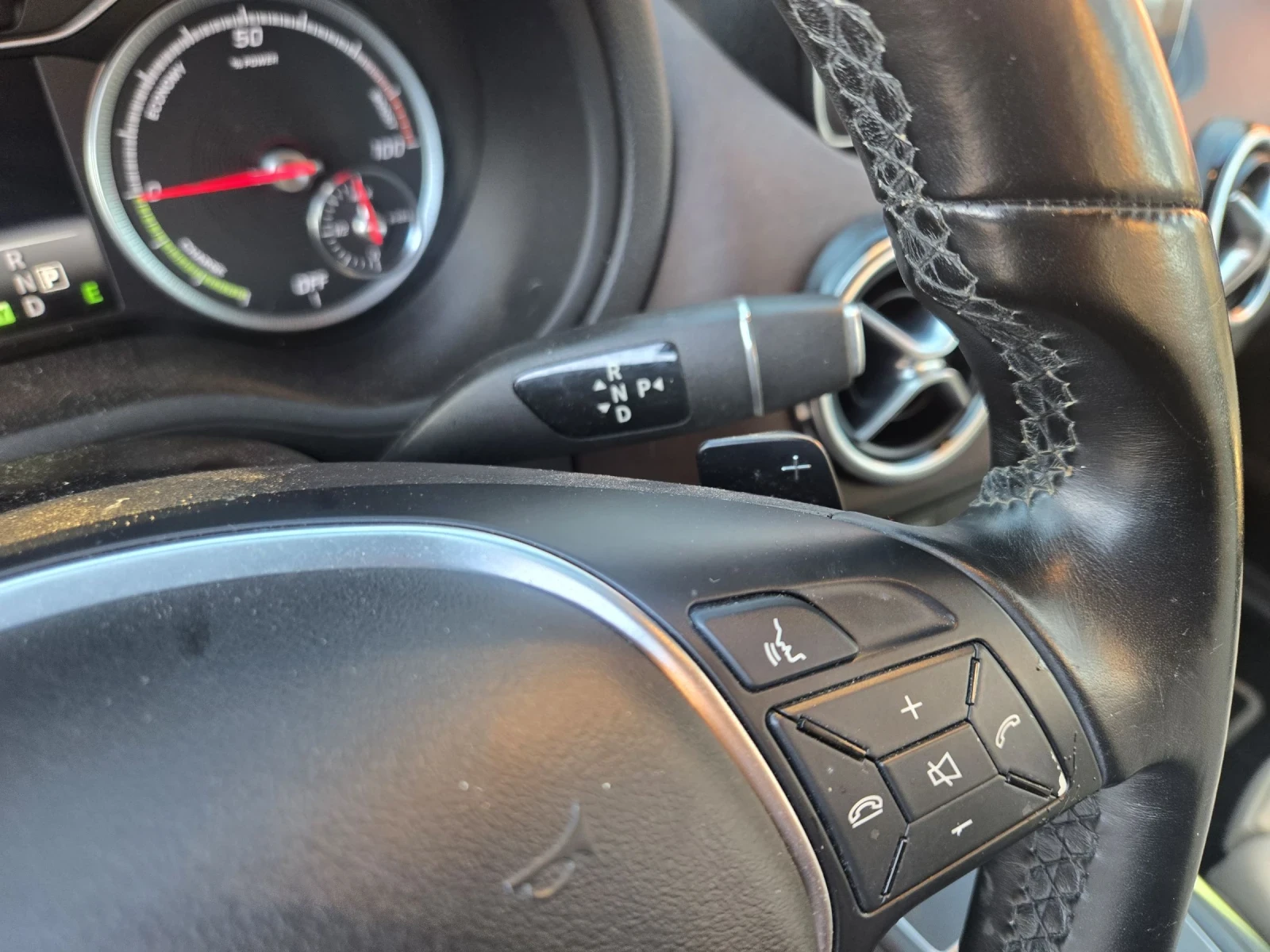 Mercedes-Benz B 250 B250e отличен НЕ напудрен!, снимка 11 - Автомобили и джипове - 54007692