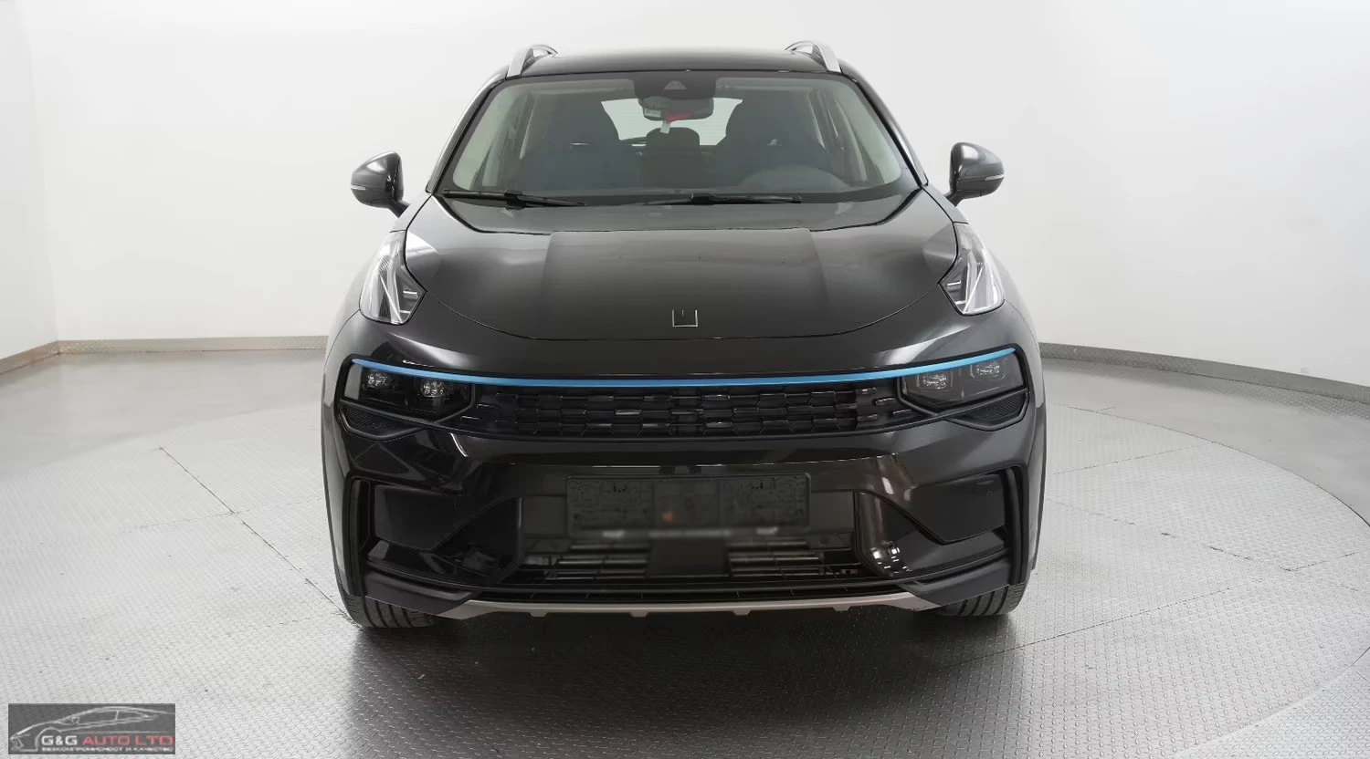 LynkCo 01 HEV/197HP/PANO/MEMO/360/KLESS/CPLAY/342q, снимка 2 - Автомобили и джипове - 54687389
