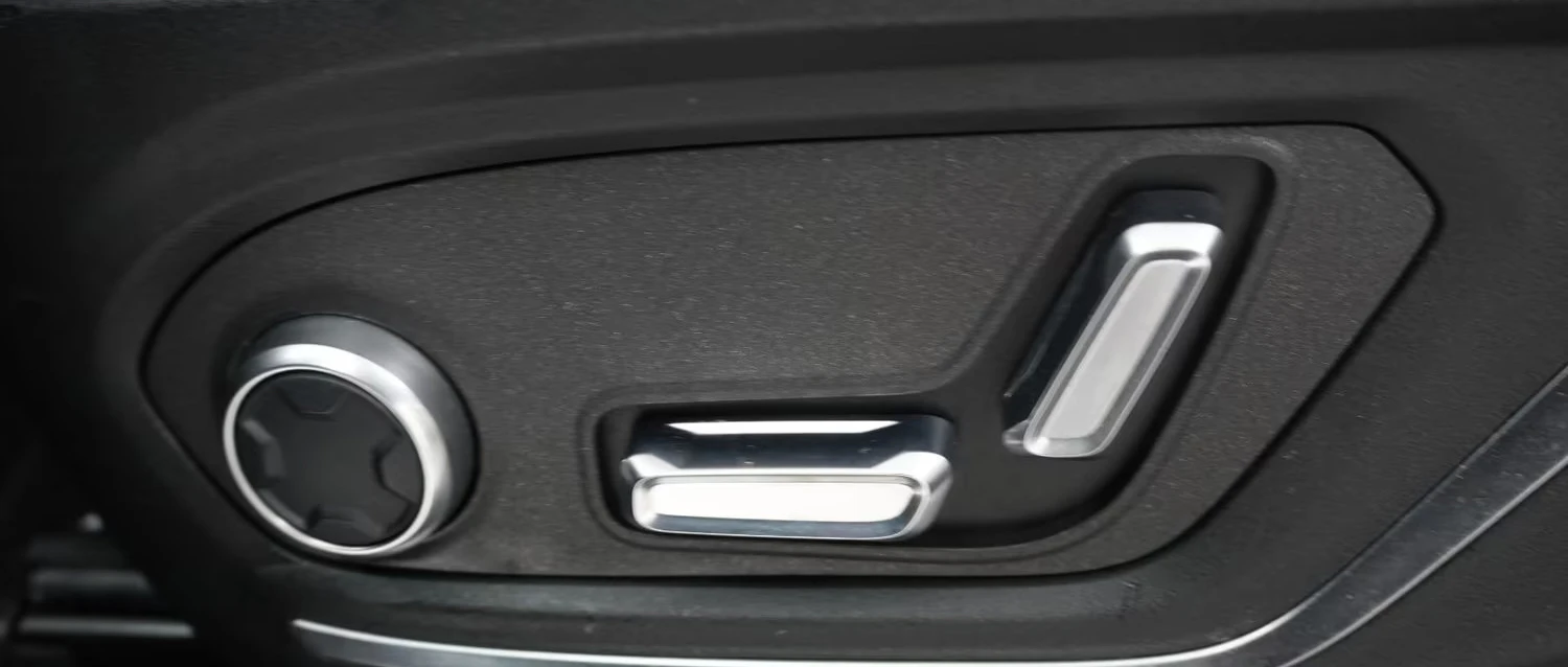 LynkCo 01 HEV/197HP/PANO/MEMO/360/KLESS/CPLAY/342q, снимка 14 - Автомобили и джипове - 54687389