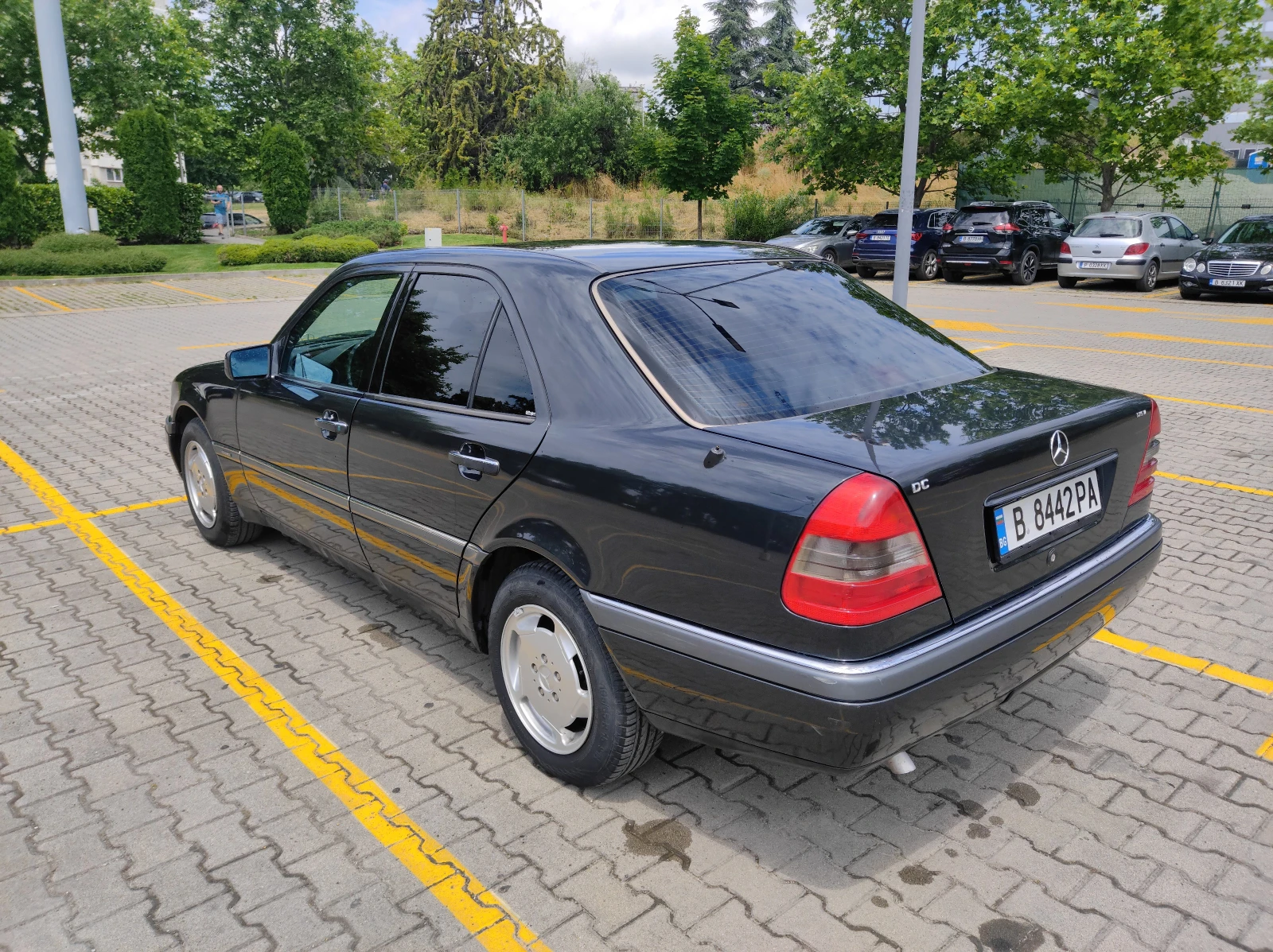 Mercedes-Benz C 220 Elegance, снимка 3 - Автомобили и джипове - 55231429