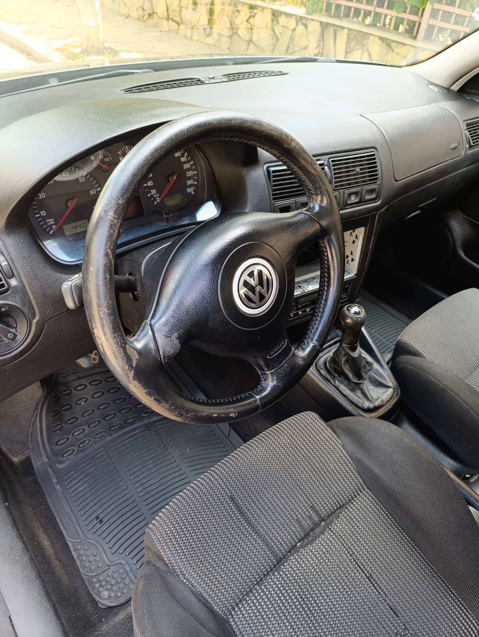 VW Golf, снимка 13 - Автомобили и джипове - 55704138