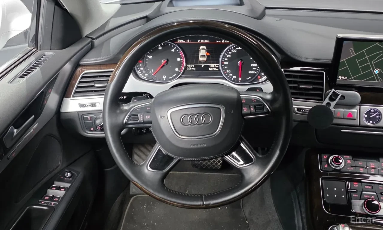 Audi A8 LONG* МАСАЖ* ОБДУХ* ПОДГРЕВ* HEAD-UP* 360КАМЕРИ* , снимка 7 - Автомобили и джипове - 55742390