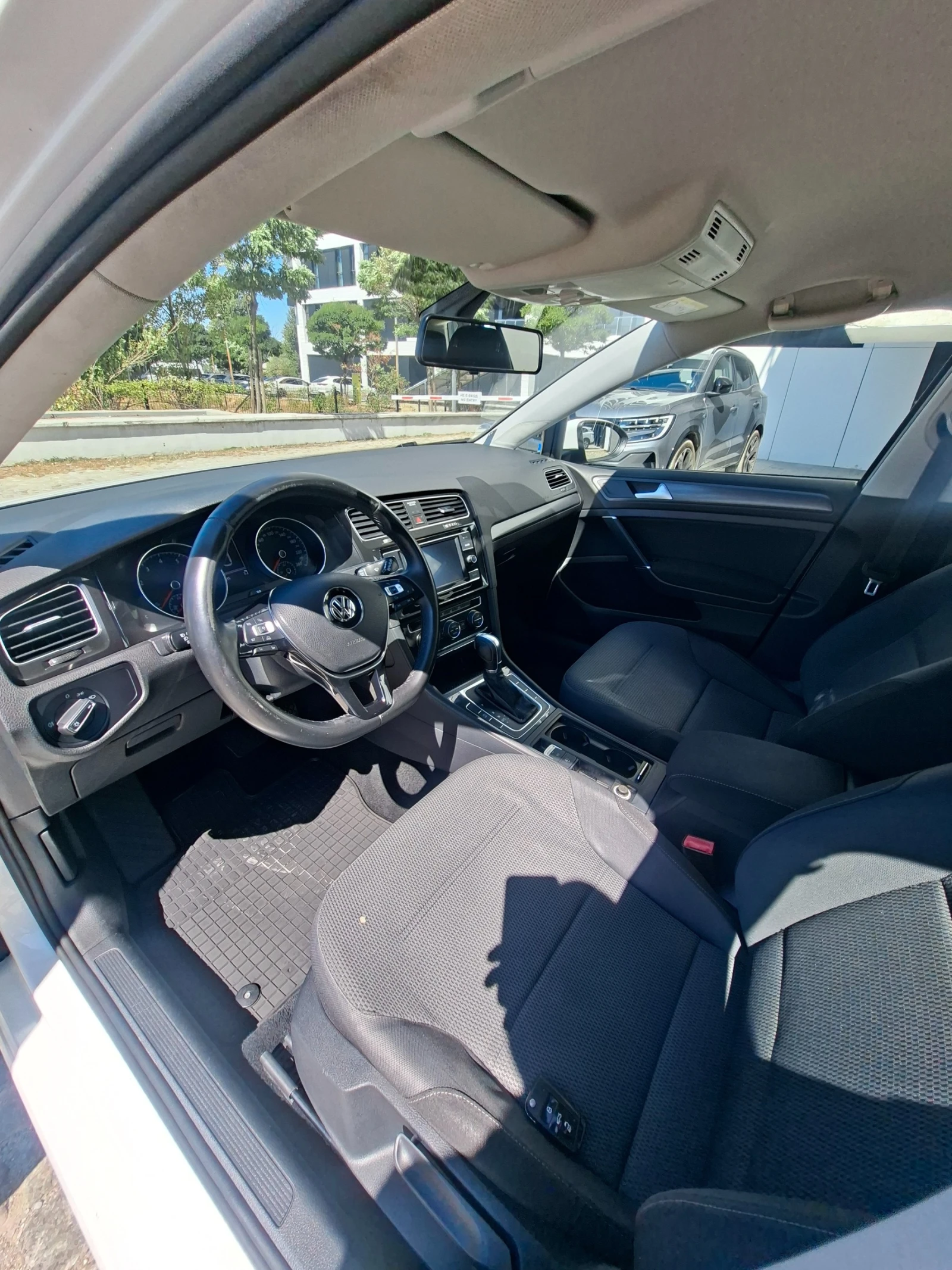 VW Golf BlueMotion, снимка 7 - Автомобили и джипове - 55990150