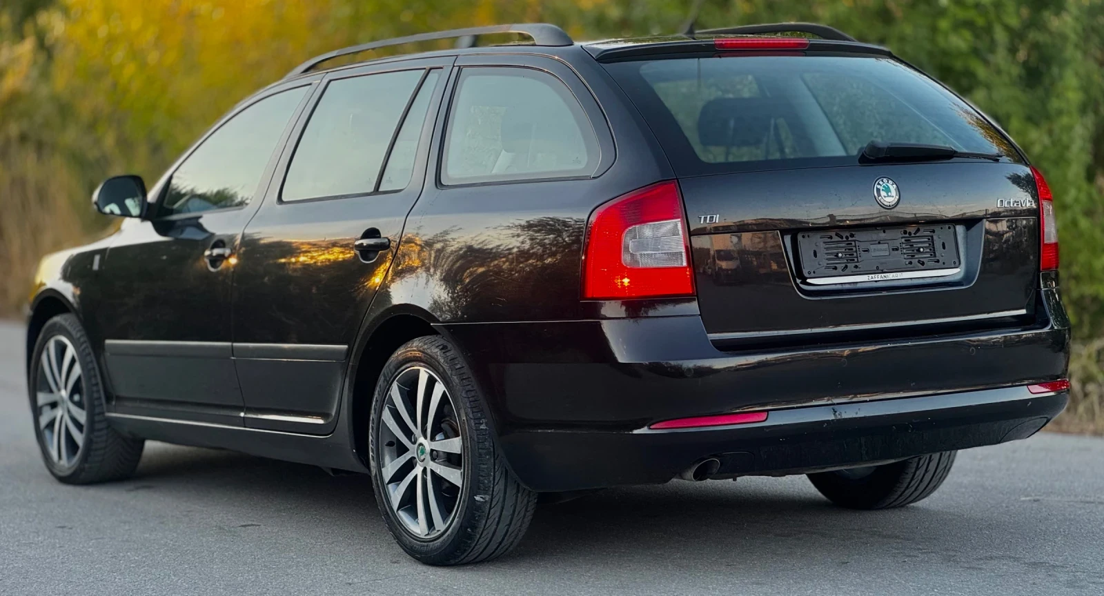 Skoda Octavia SKODA OCTAVIA 1.6 TDI 105 к.с.   2012 г.   204 696, снимка 4 - Автомобили и джипове - 56260854