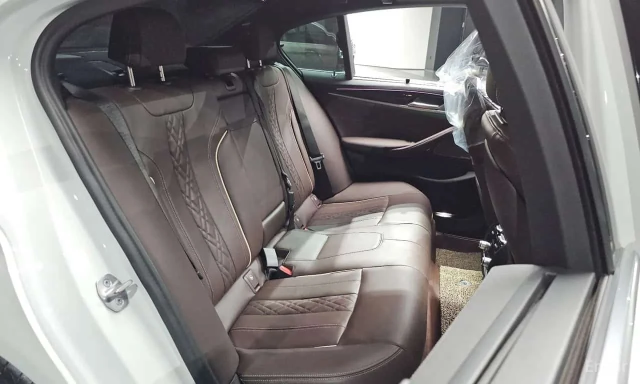 BMW 530 M Sport | ���� �� �������� | Mobile.bg � ����������� 11