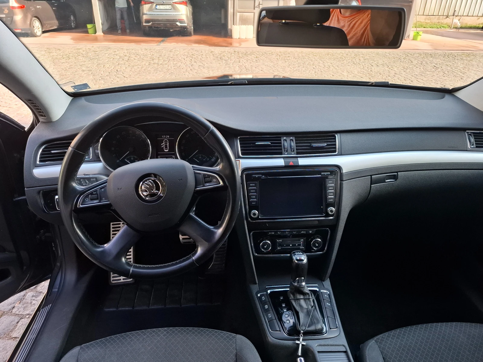 Skoda Superb II Facelift, 2.0 TDI, 170 k.c., DSG, 4x4 | Mobile.bg � ����������� 9