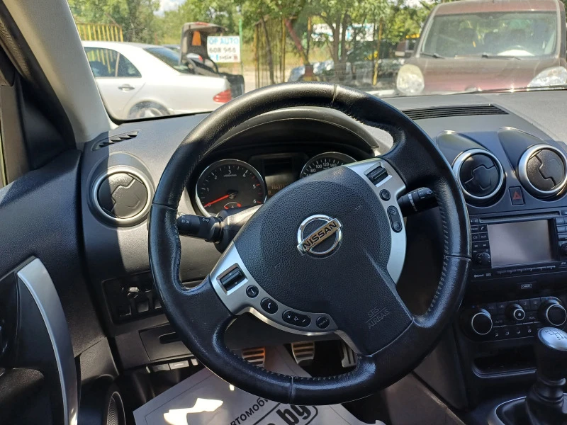 Nissan Qashqai 1, 6dci360 нави, панорама, снимка 8 - Автомобили и джипове - 46086145