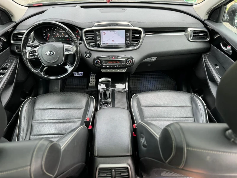 Kia Sorento Kia Sorento 2.2 CRDi AWD GT Line Automatik, снимка 16 - Автомобили и джипове - 47583592