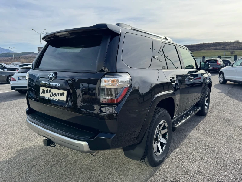 Toyota 4runner TRD, снимка 4 - Автомобили и джипове - 49554403