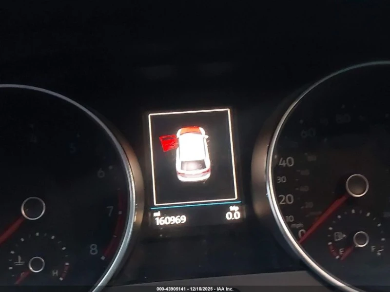 VW Tiguan 2.0L I-4 DI, DOHC, VVT, TURBO, 184HP Front Wheel, снимка 7 - Автомобили и джипове - 52914102