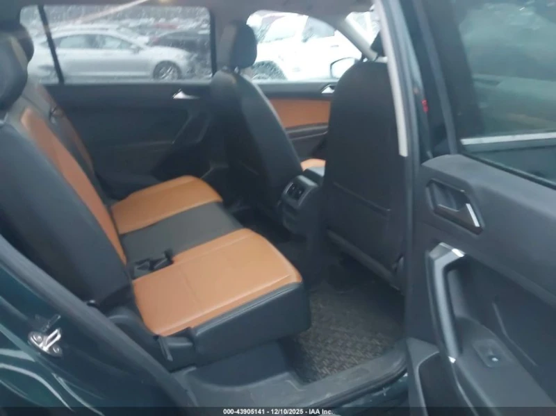 VW Tiguan 2.0L I-4 DI, DOHC, VVT, TURBO, 184HP Front Wheel, снимка 13 - Автомобили и джипове - 52914102