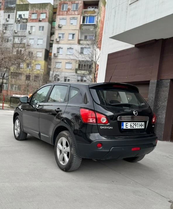 Nissan Qashqai 2.0 dci 4x4 PANORAMA, снимка 3 - Автомобили и джипове - 53632592