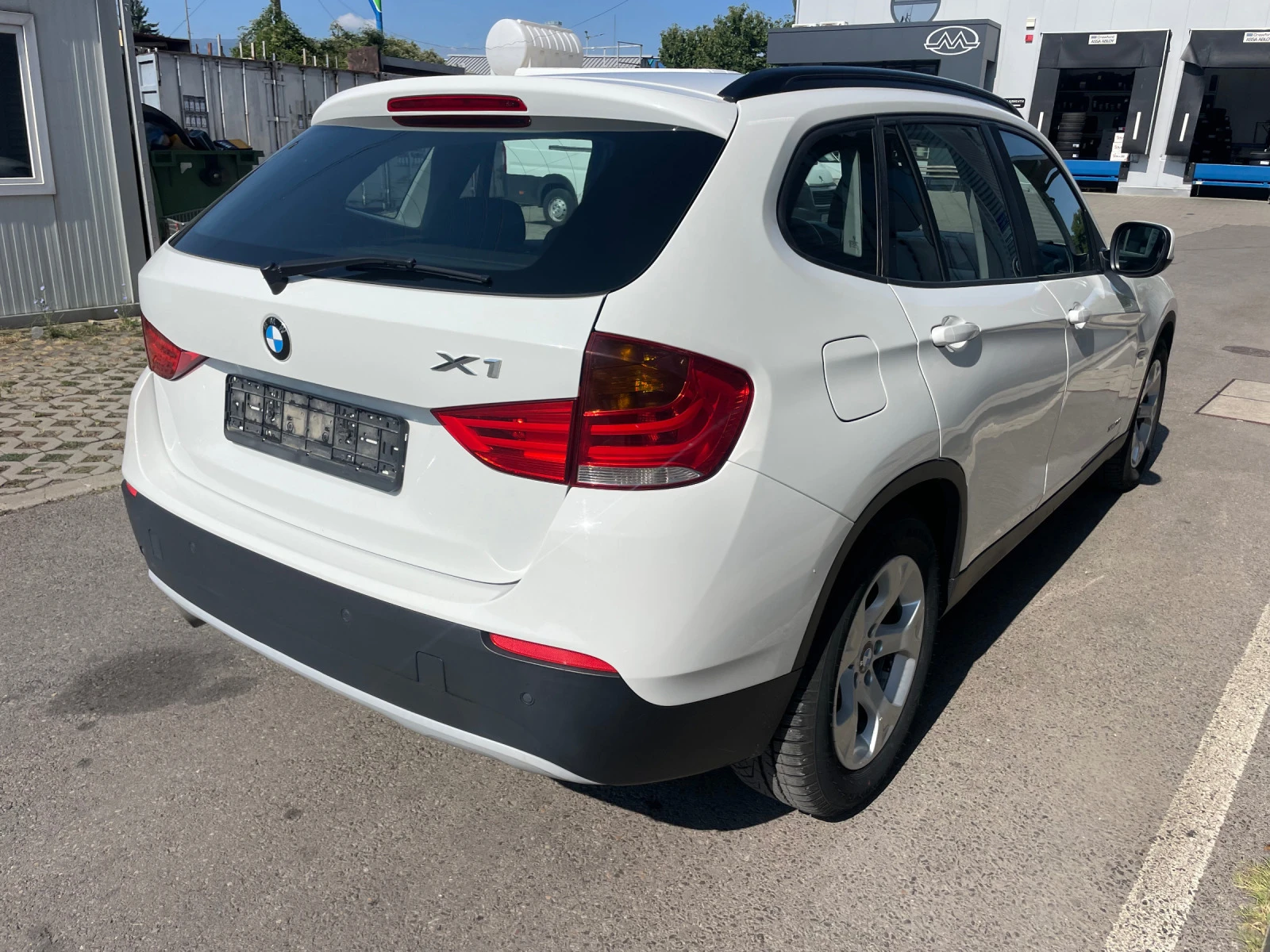 BMW X1 2.0xDrive+ BMW Business+ Automatic+ Панорама - изображение 5