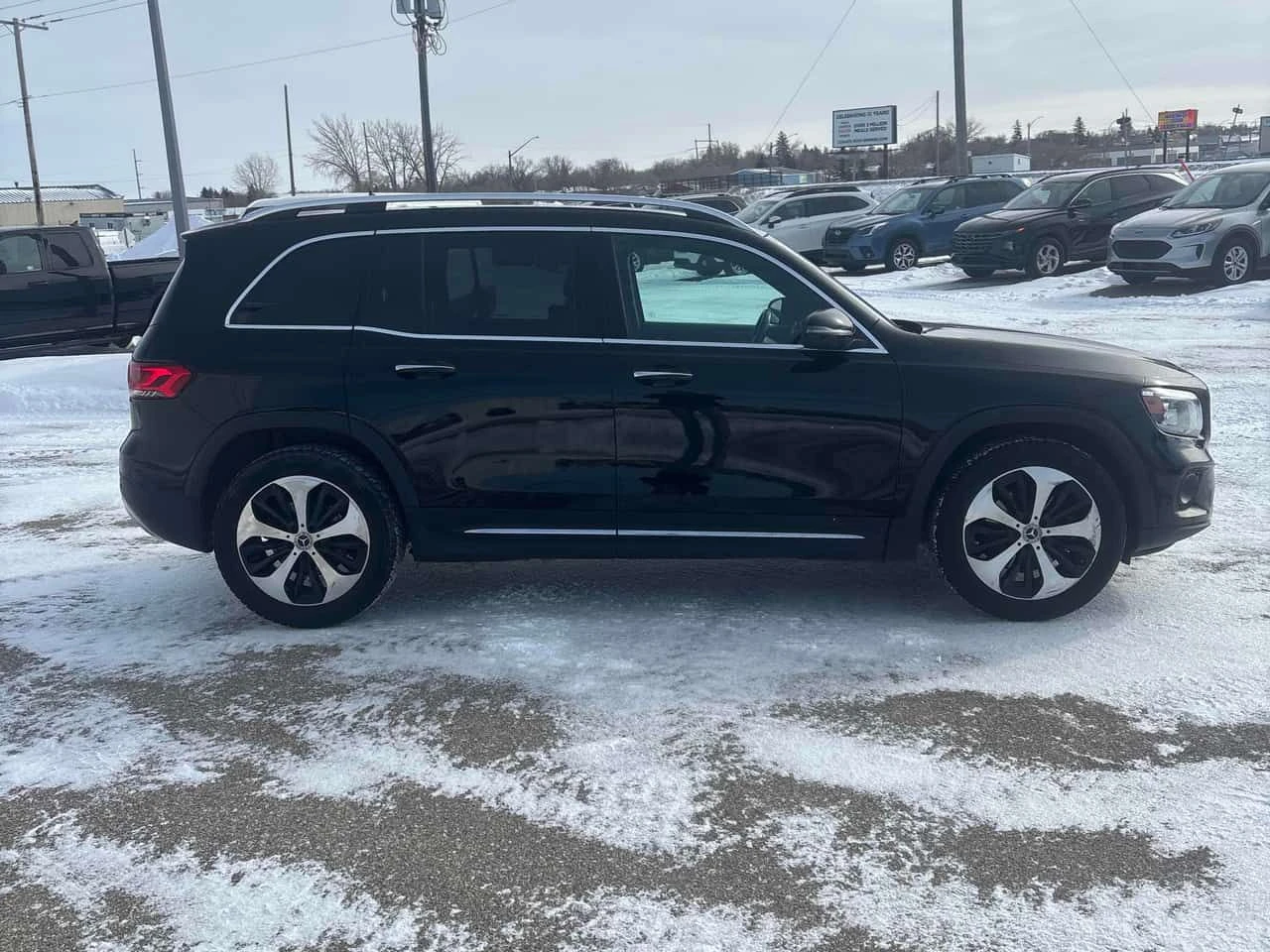 Mercedes-Benz GLB * 250 * CARFAX * ЦЕНА ДО БГ - изображение 5